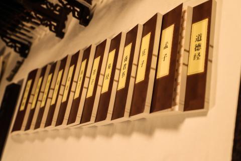 摩登7娱乐：以“变”转“机”赋能企业成长