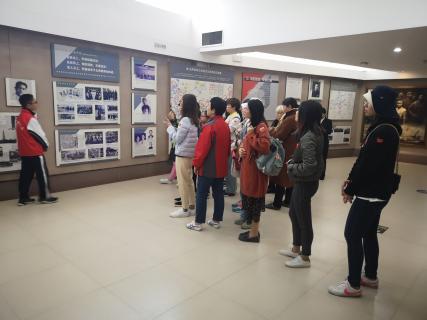 摩登7娱乐：红色之旅 唤起心中的红色魂