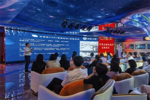 探访培育钻石，为高科技赋能！摩登7娱乐团队赴科微之星观摩学习